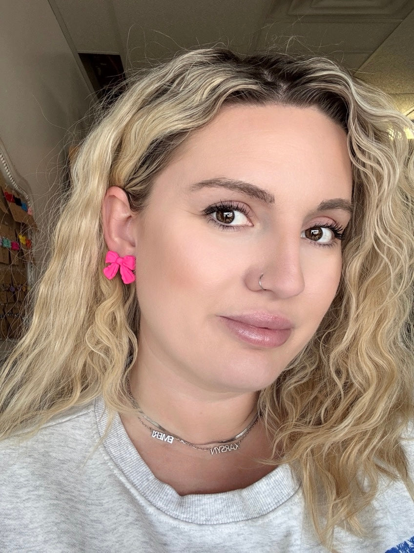 Andrea’s Resin Coquette Stud earrings