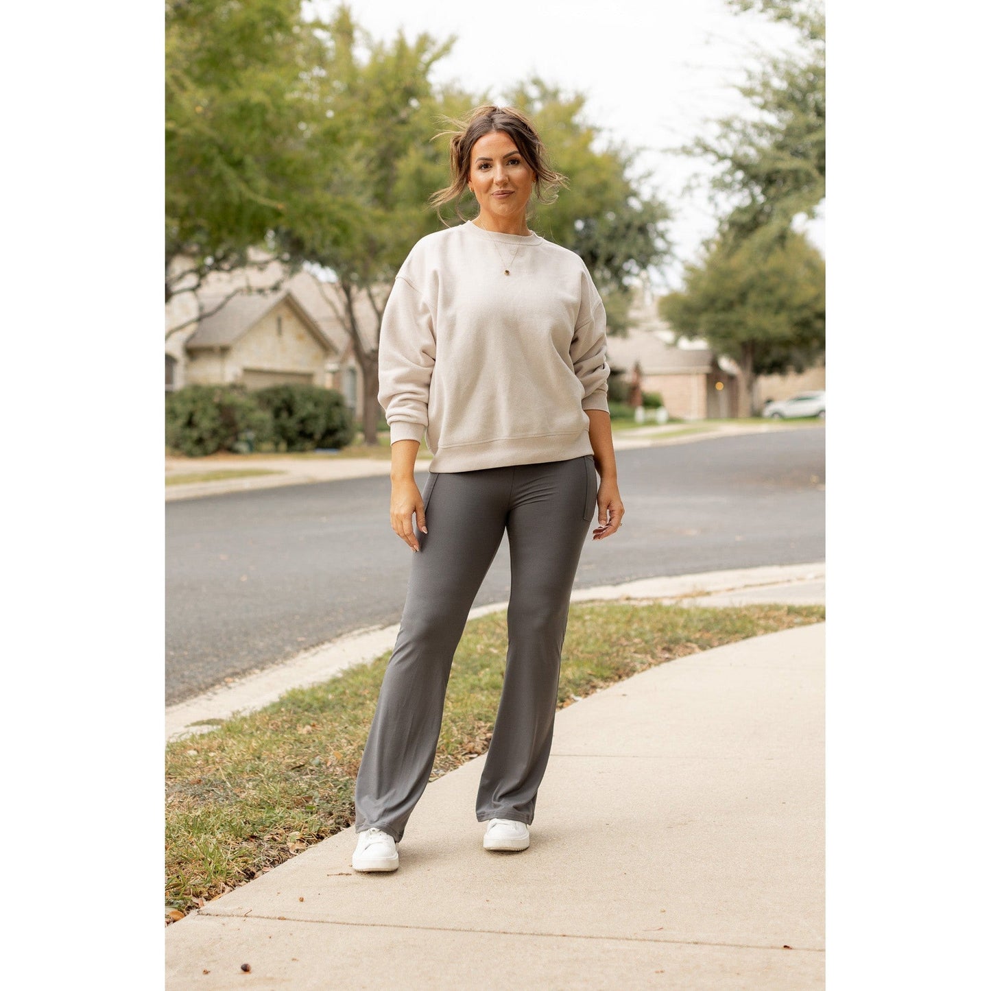 Ready to Ship | The Cassie - 30 CHARCOAL Bootcut Leggings with Pockets - Round 2