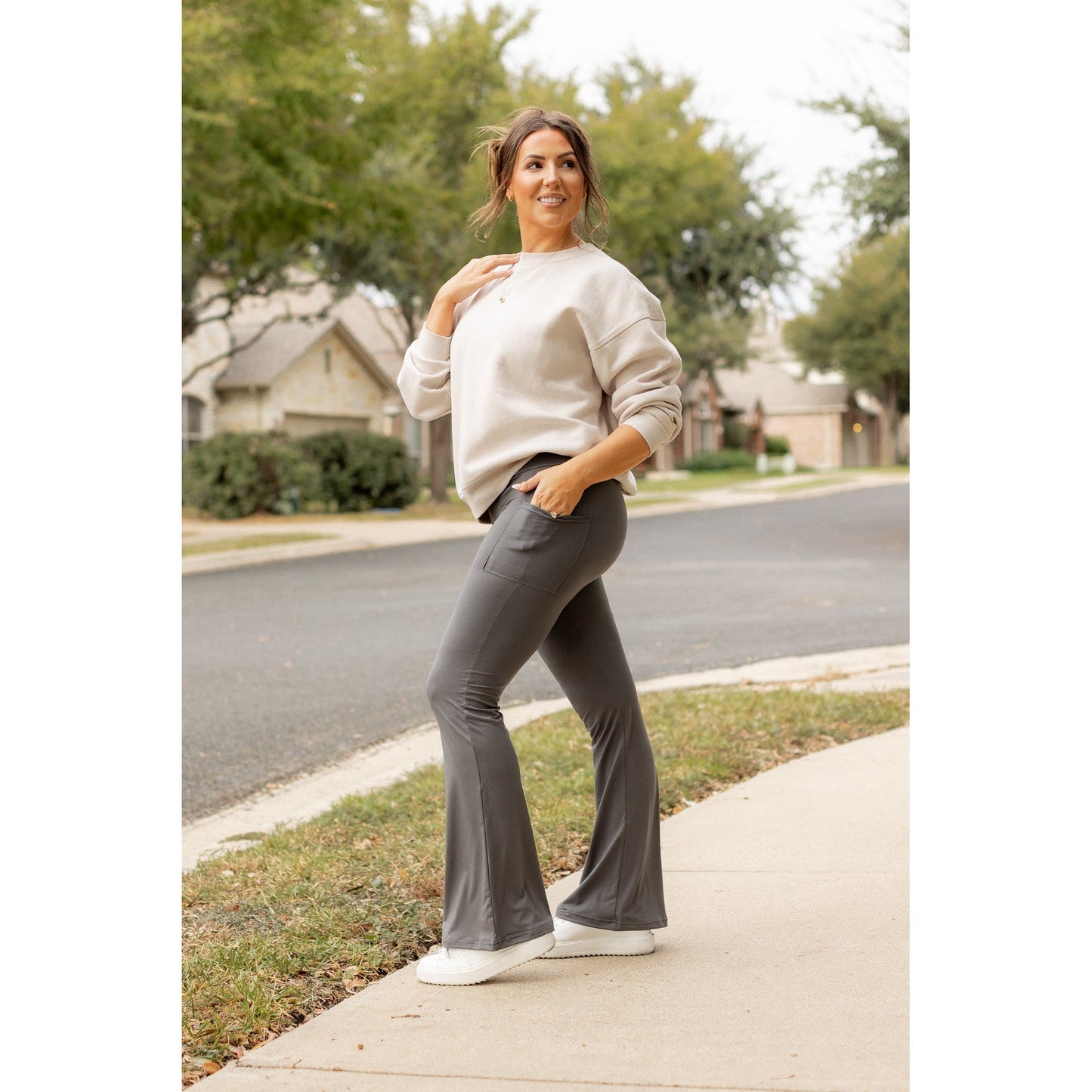 Ready to Ship | The Cassie - 30 CHARCOAL Bootcut Leggings with Pockets - Round 2