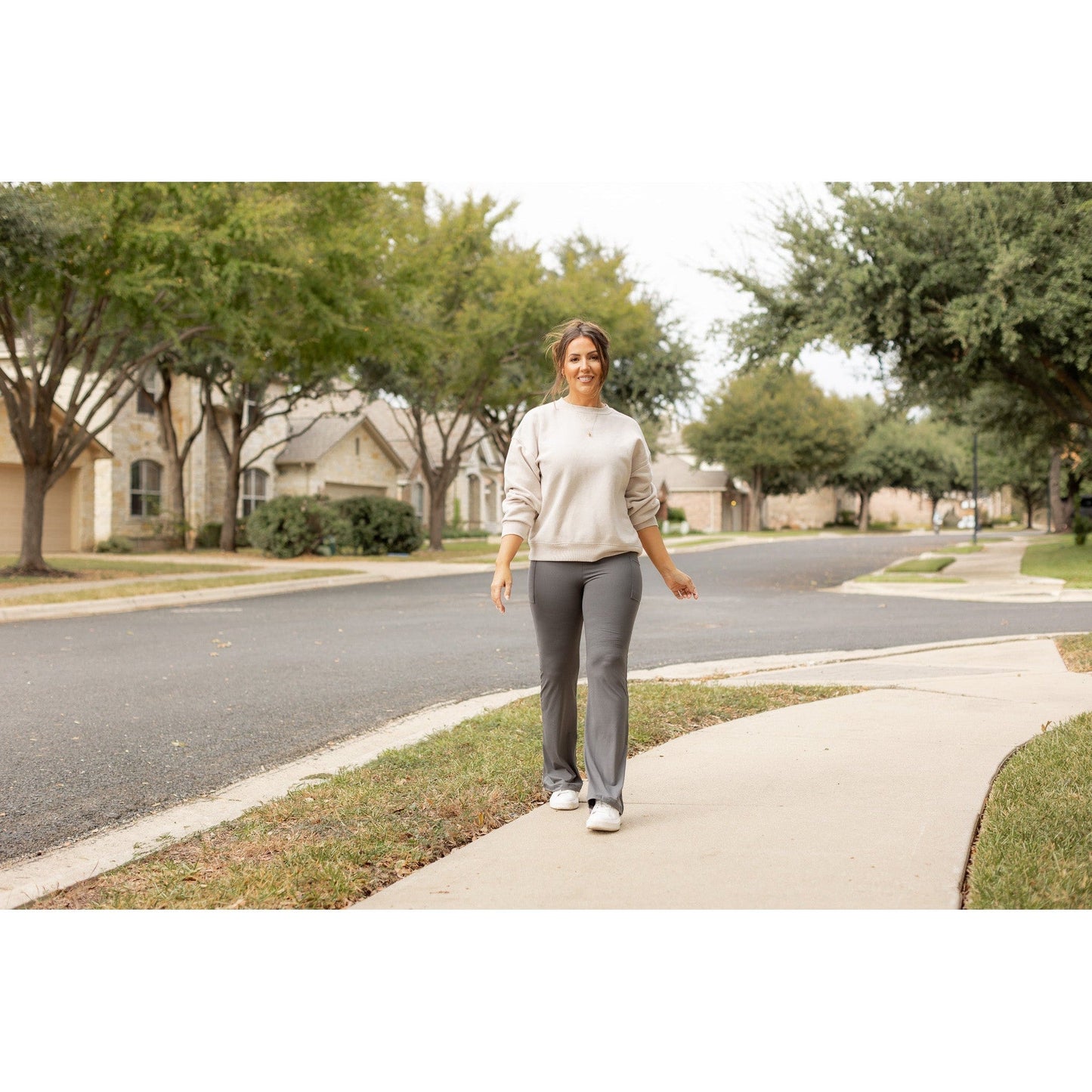 Ready to Ship | The Cassie - 30 CHARCOAL Bootcut Leggings with Pockets - Round 2