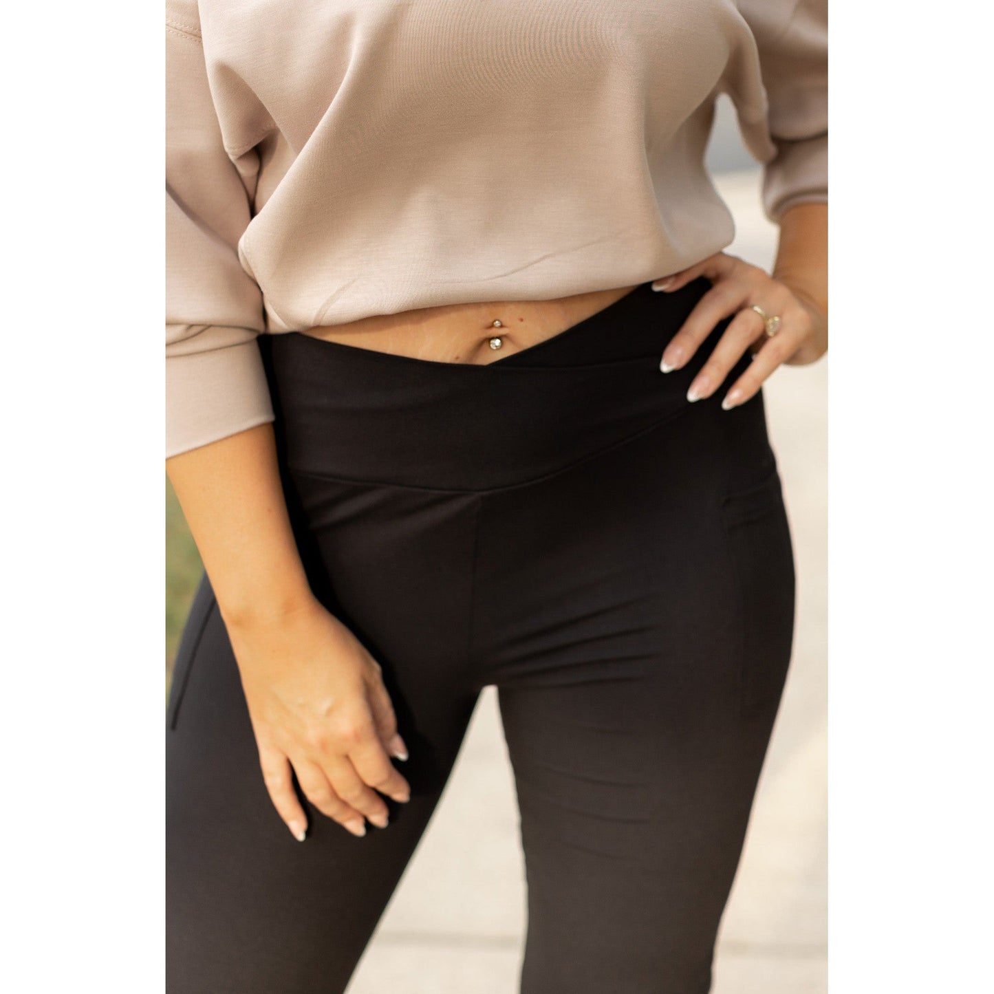 Ready to Ship | The Liz - Crossover Bootcut Leggings with Pockets
