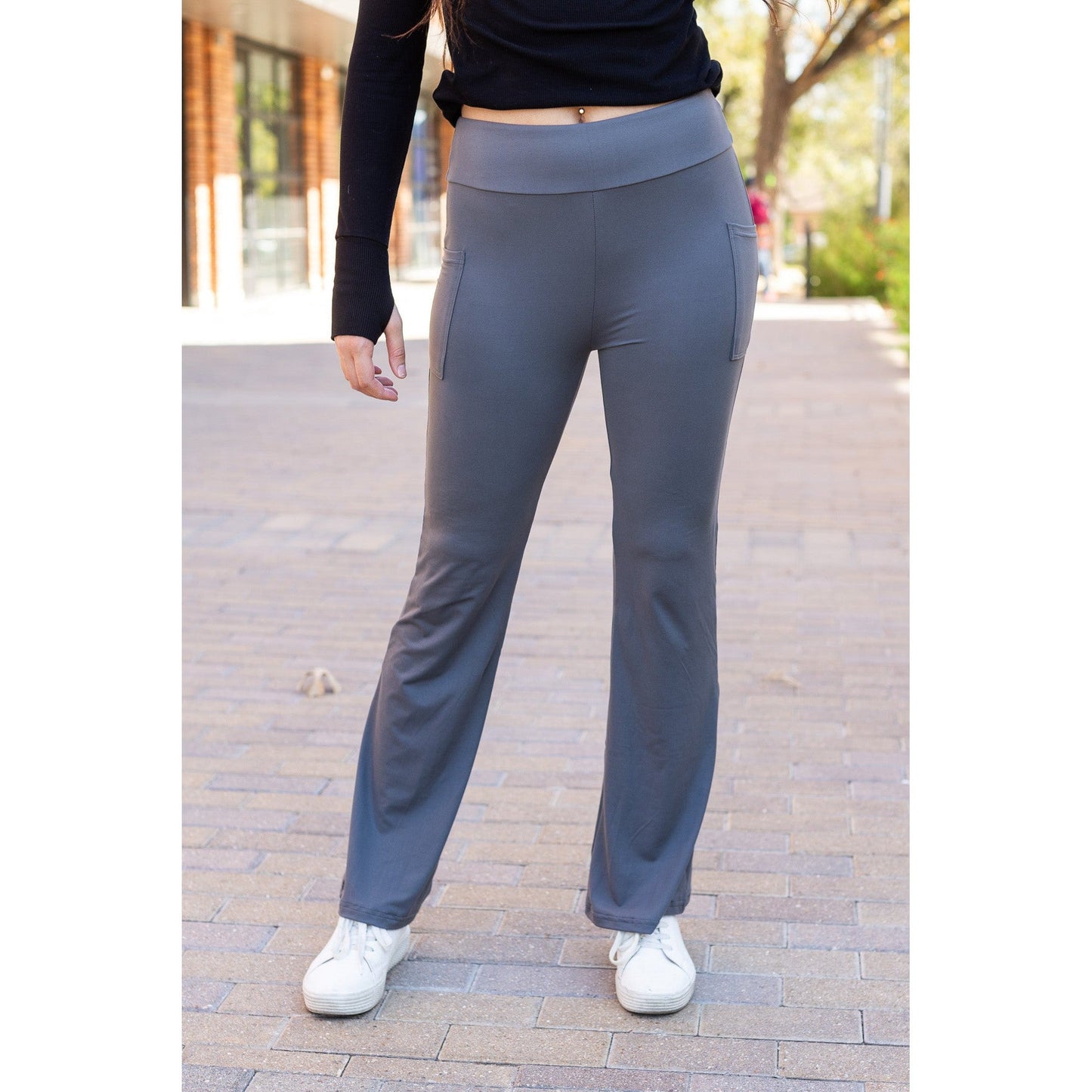 Ready to Ship | The Cassie - 30 CHARCOAL Bootcut Leggings with Pockets - Round 2