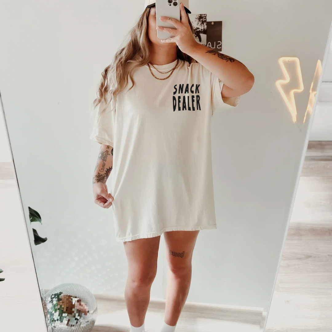 Snack Dealer-Graphic tee