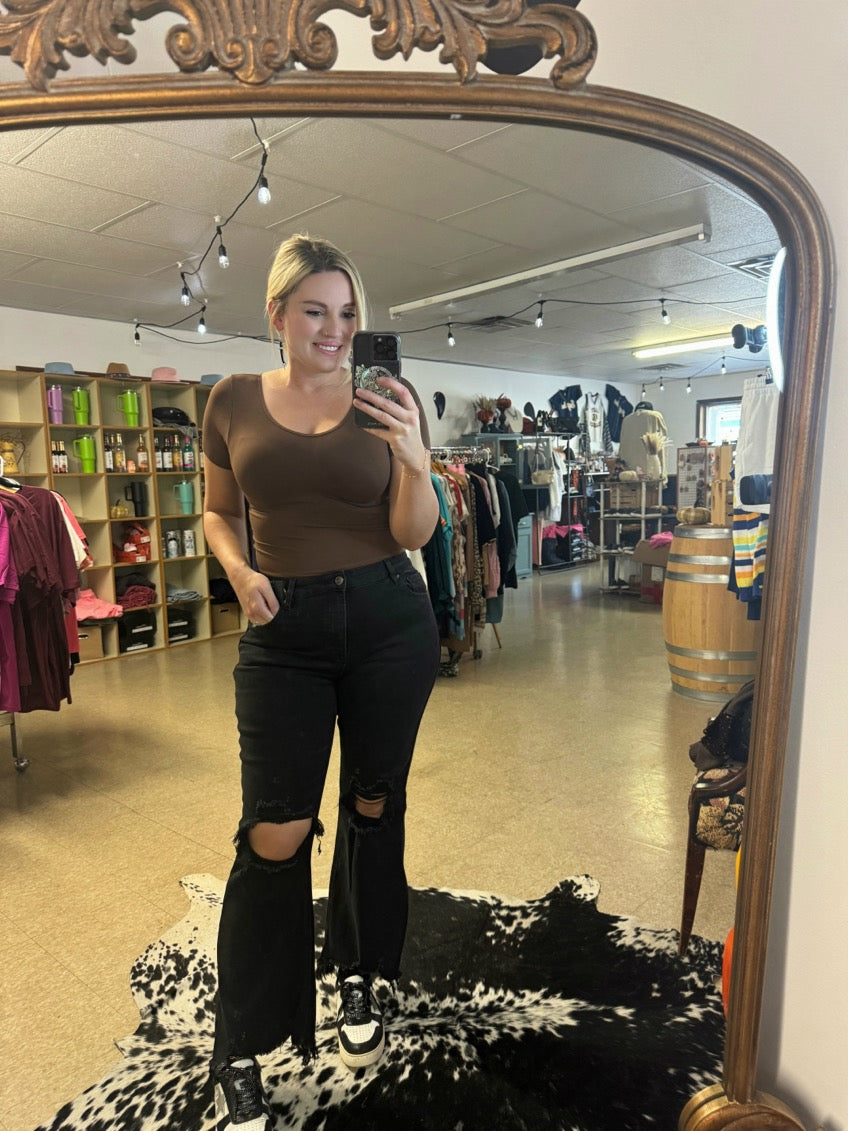 Seamless Reversible V-Neck Short Sleeve Top