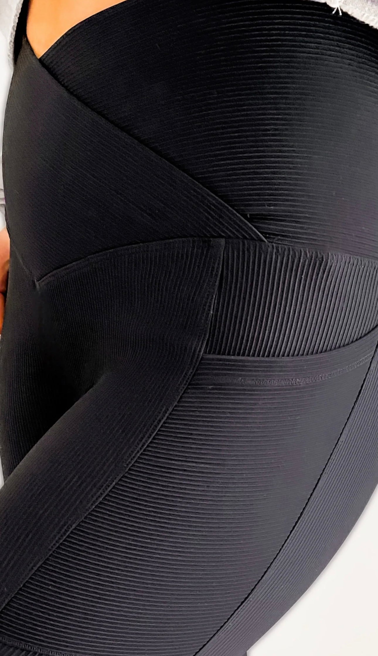 Max Sculpt Ribbed Leggings