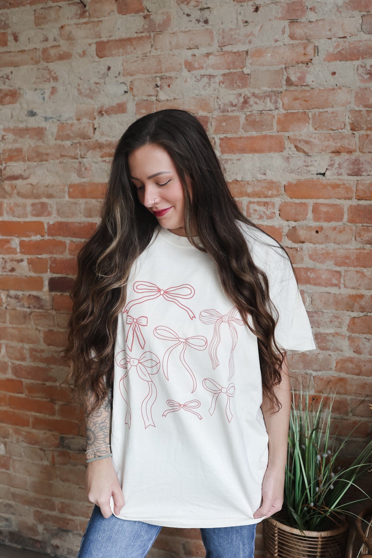 Red Bows on Ivory | Comfort Colors Tshirt