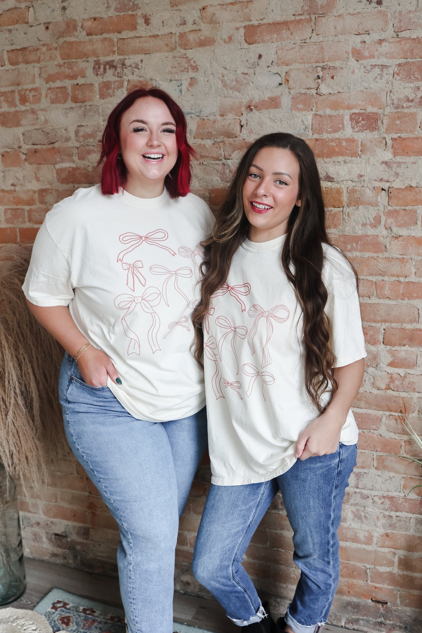 Red Bows on Ivory | Comfort Colors Tshirt