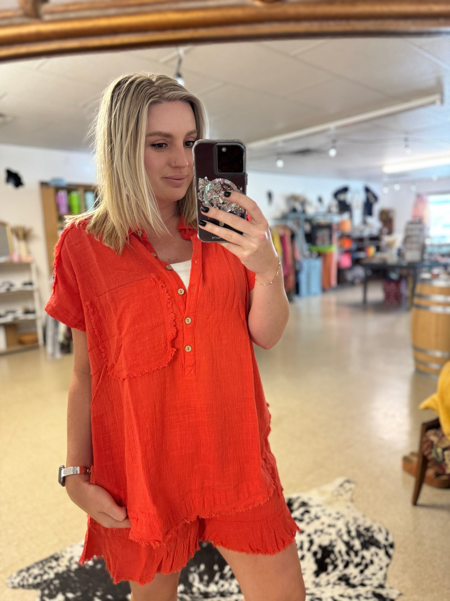 Gigio Cut Edge Detail Dolman Sleeve Muslin Top
