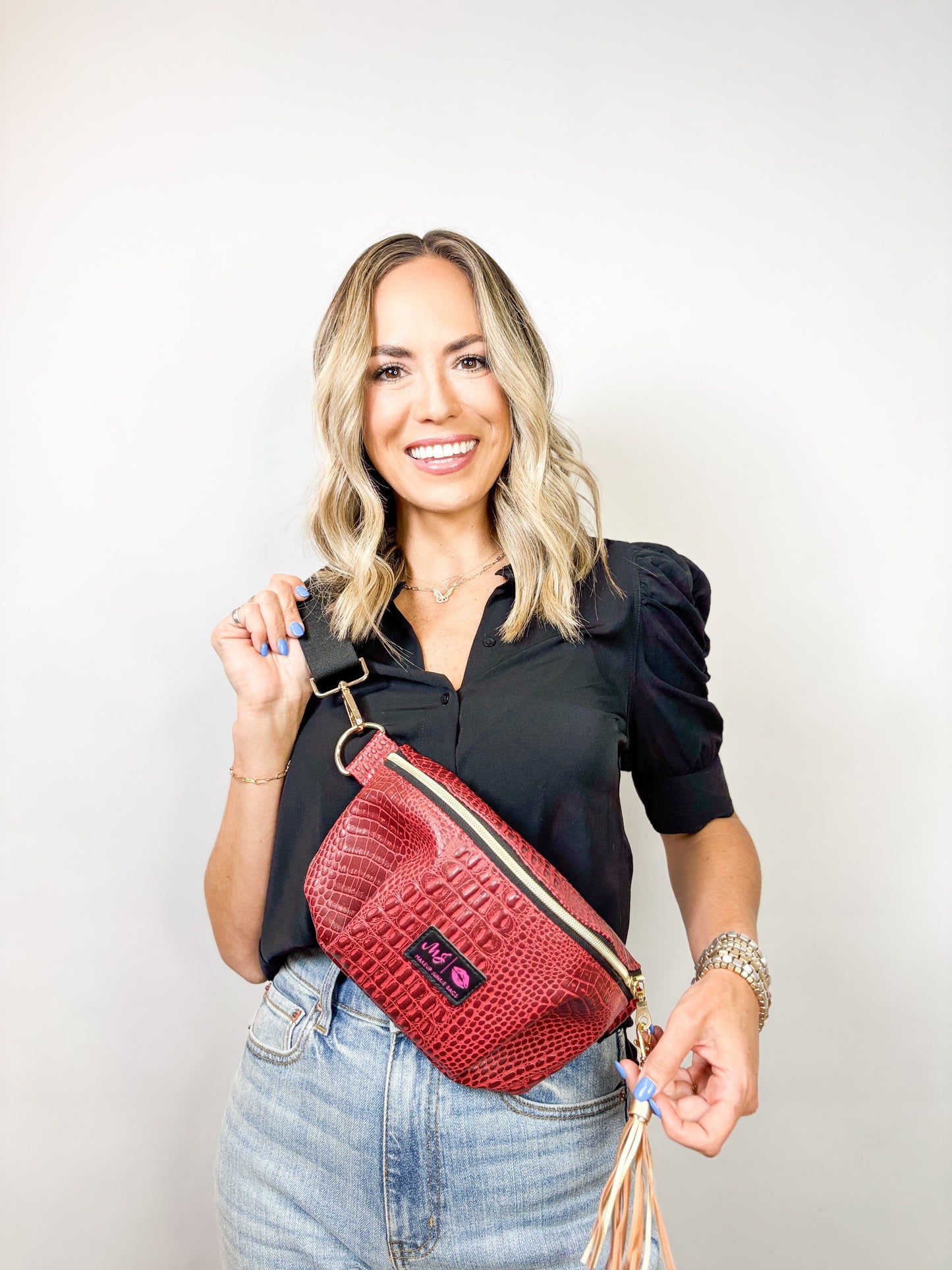 Sidekick Bag Shade of Maroon