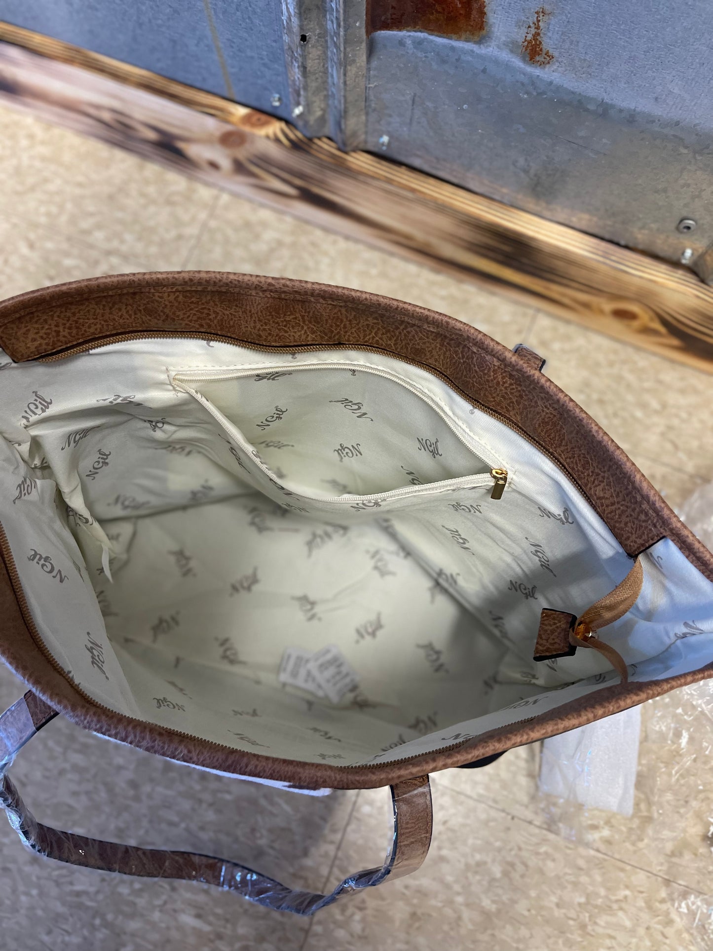 The Delilah Tote