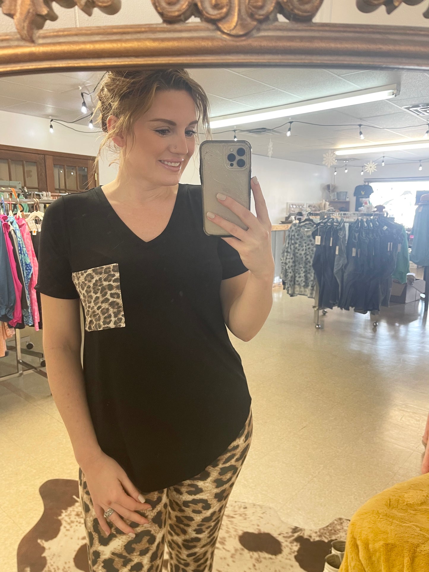 Leopard V Neck Pocket Top - Boutique 276