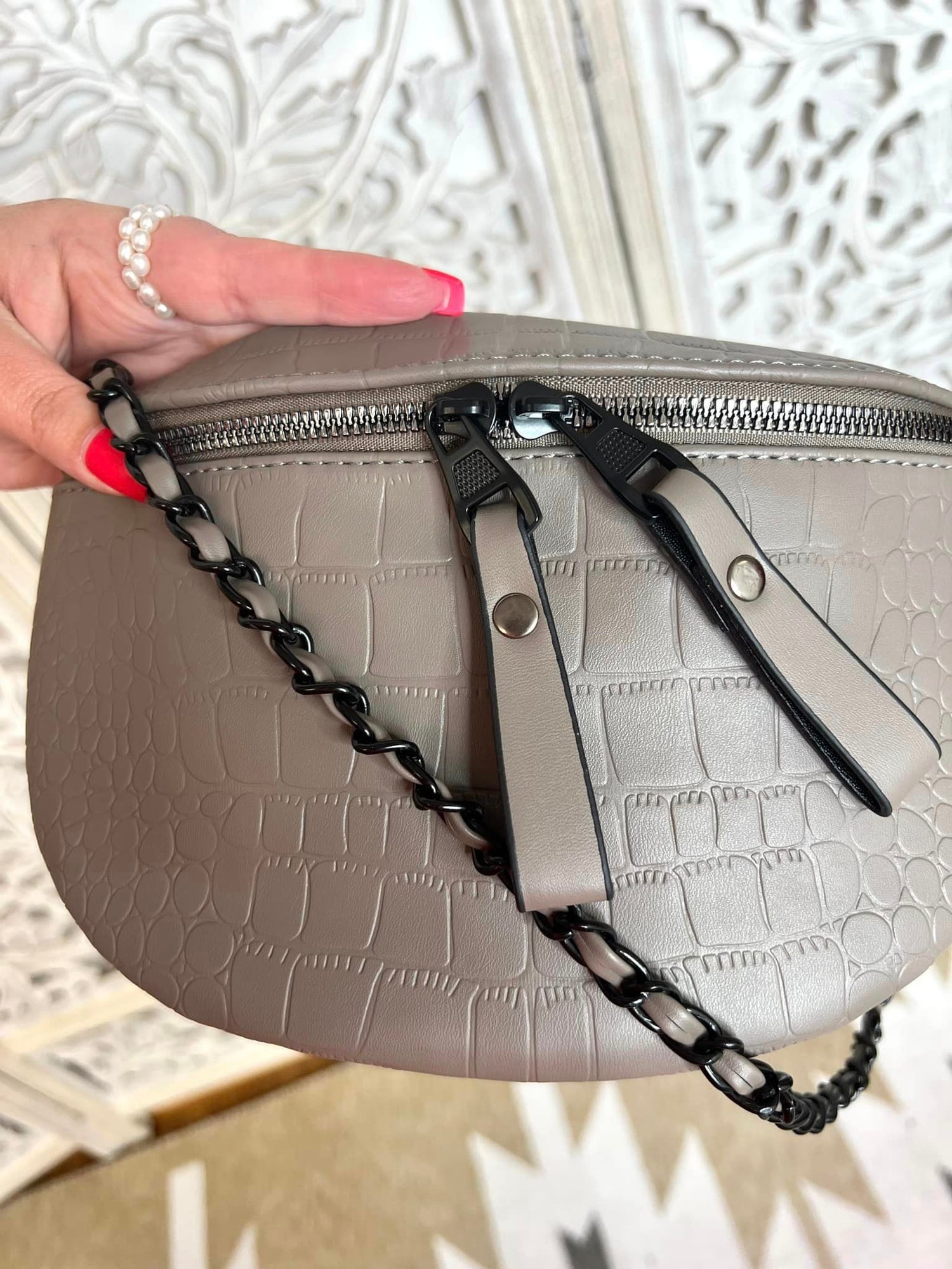 Fanny/Crossbody Bag Boutique 276