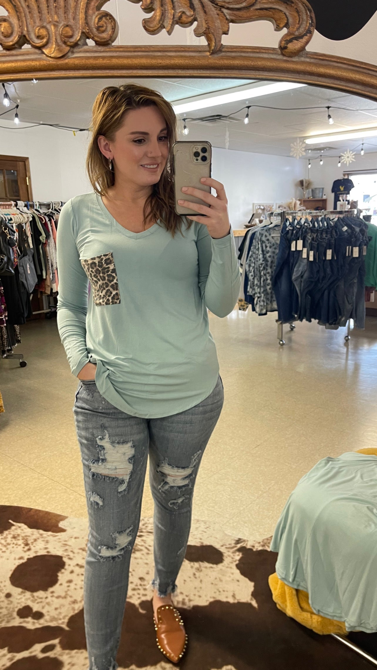 Spring leopard pocket top Boutique 276