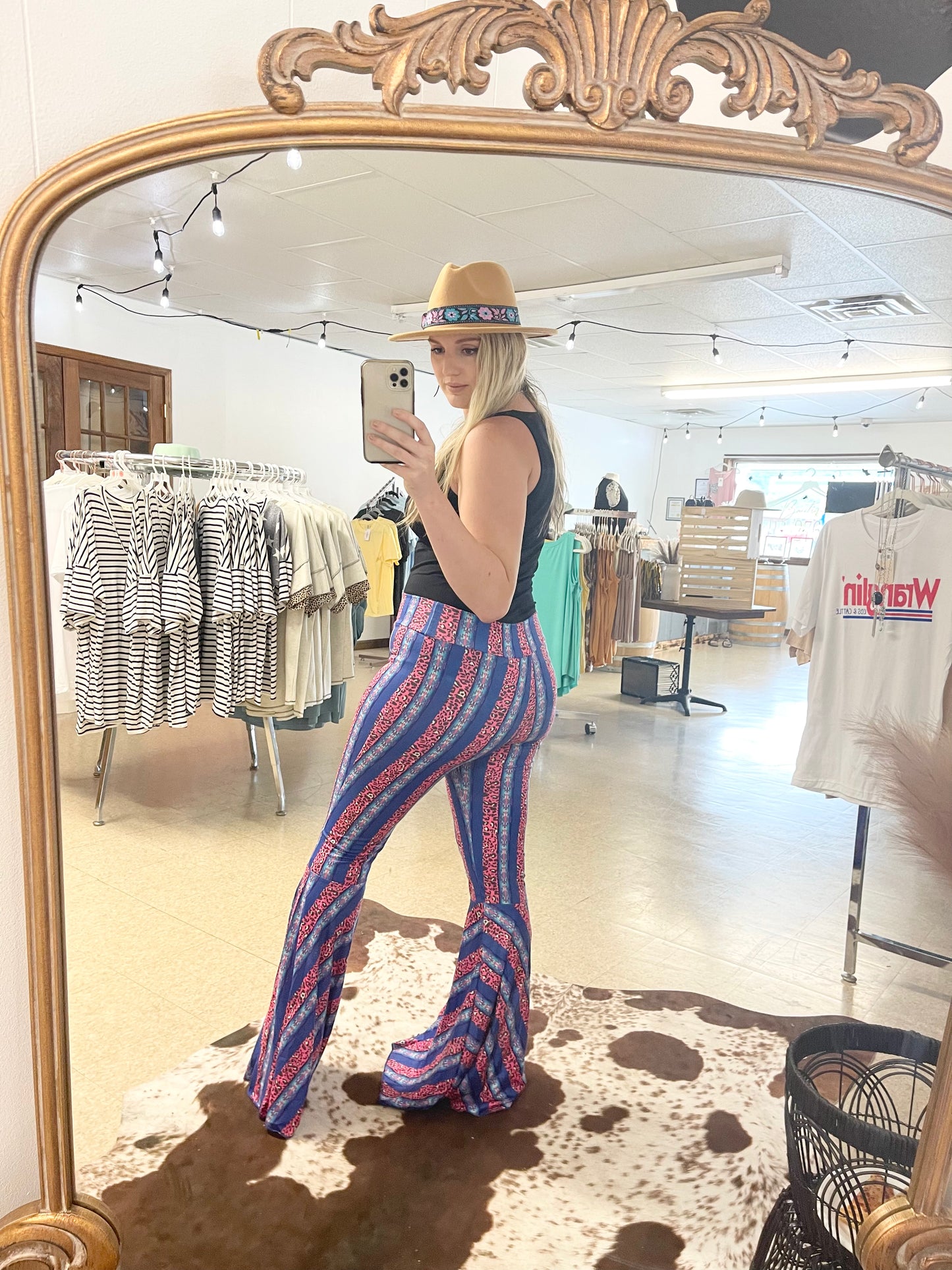 Banjo Bell Bottoms - Boutique 276