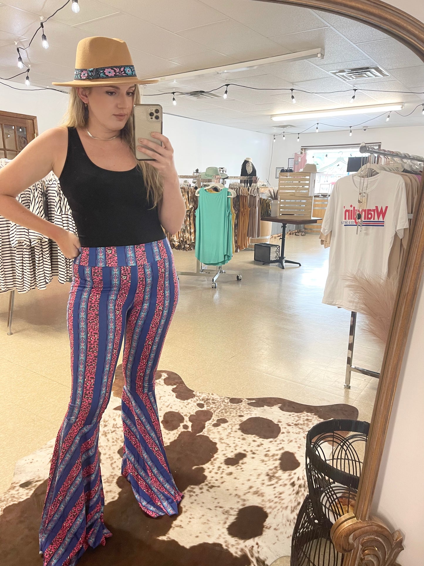 Banjo Bell Bottoms - Boutique 276