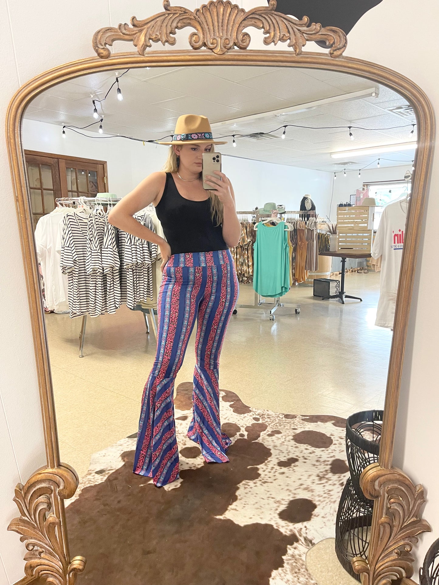 Banjo Bell Bottoms - Boutique 276